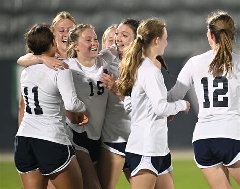 Class 4A Girls Soccer: Dakota Ridge shuts out Lutheran’s lethal attack, holds on to win first title since 2003